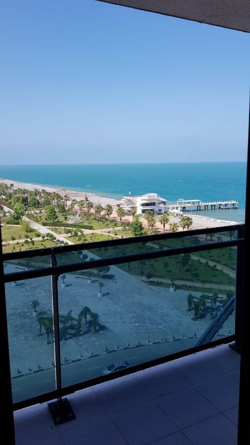 Batumi Beach Tower Exteriör bild